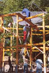 Schulhofgeschichte Affenhaus