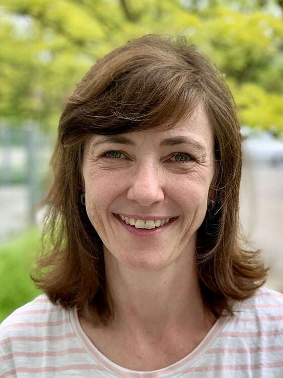 Frau S. Bergmann, Leitung